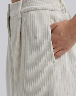 1 × Straight & Roomy Pants
