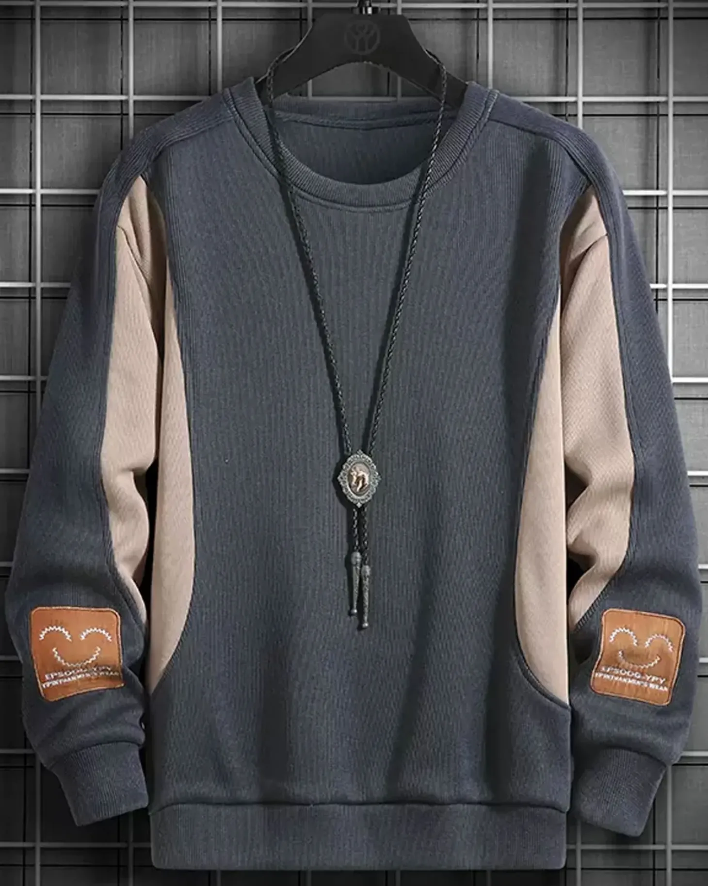 Contrast Crewneck Sweatshirt