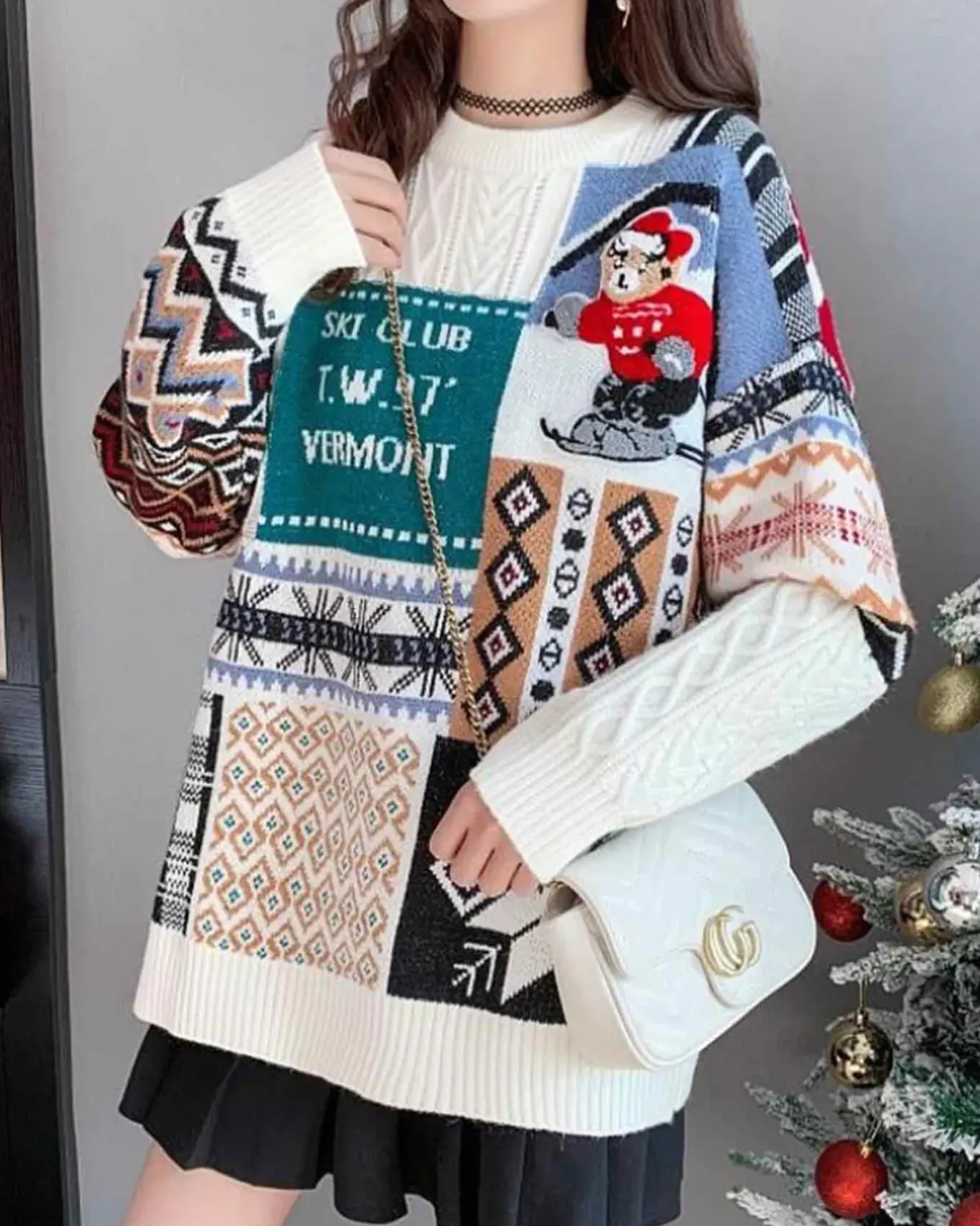 Loose-Cut Colorblock Crew Jumper