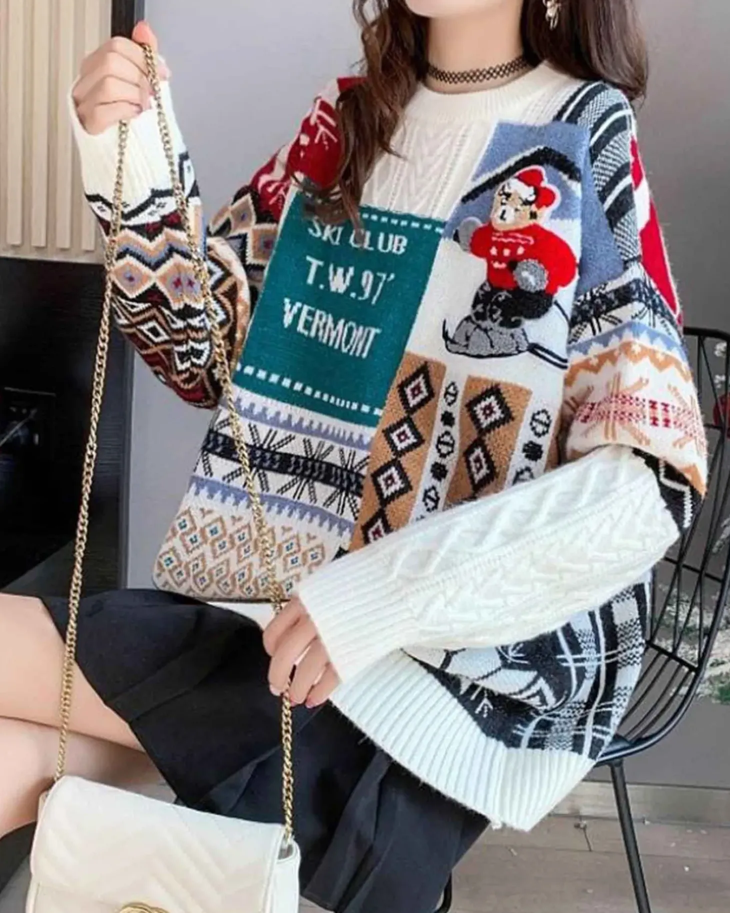Loose-Cut Colorblock Crew Jumper
