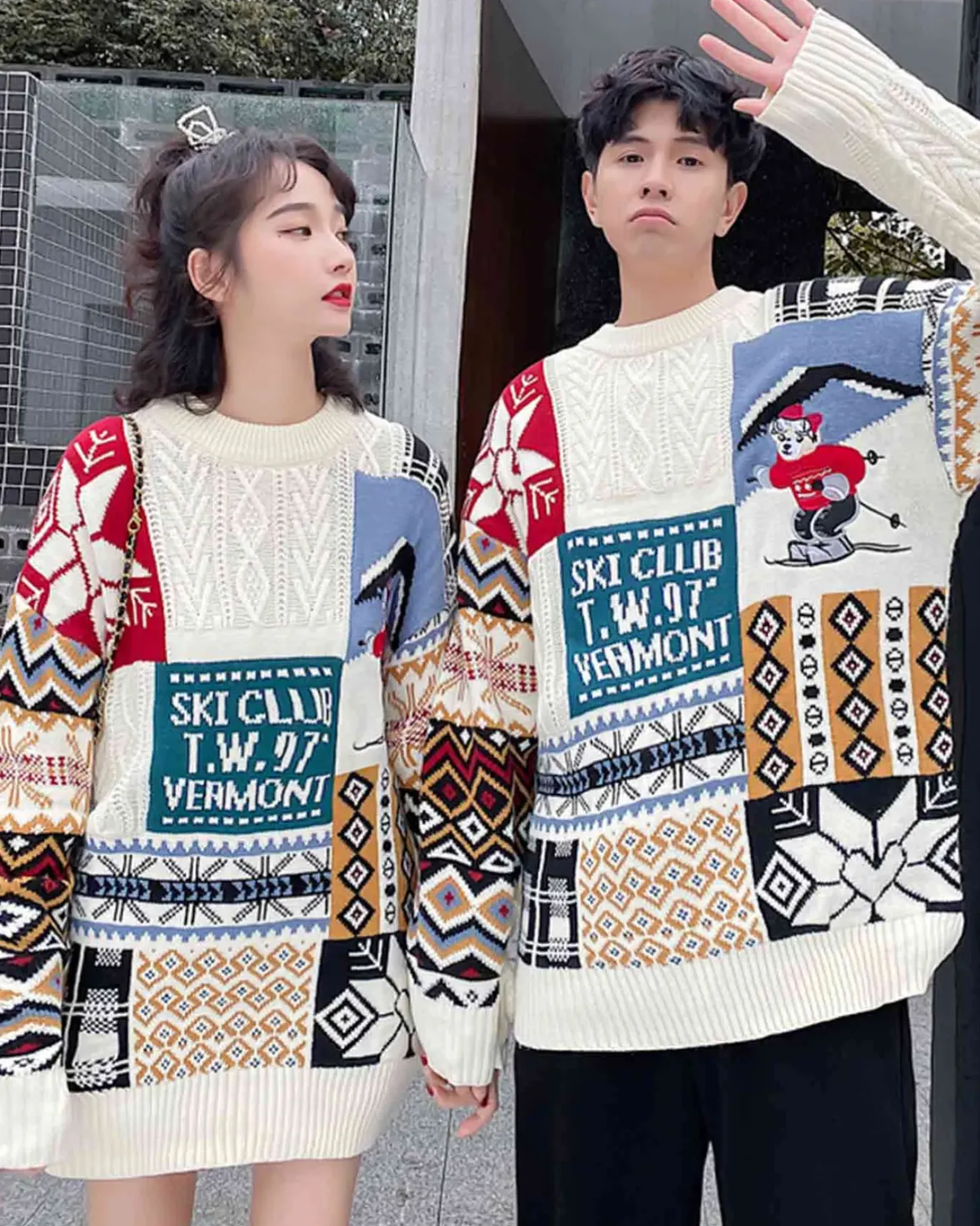 Loose-Cut Colorblock Crew Jumper