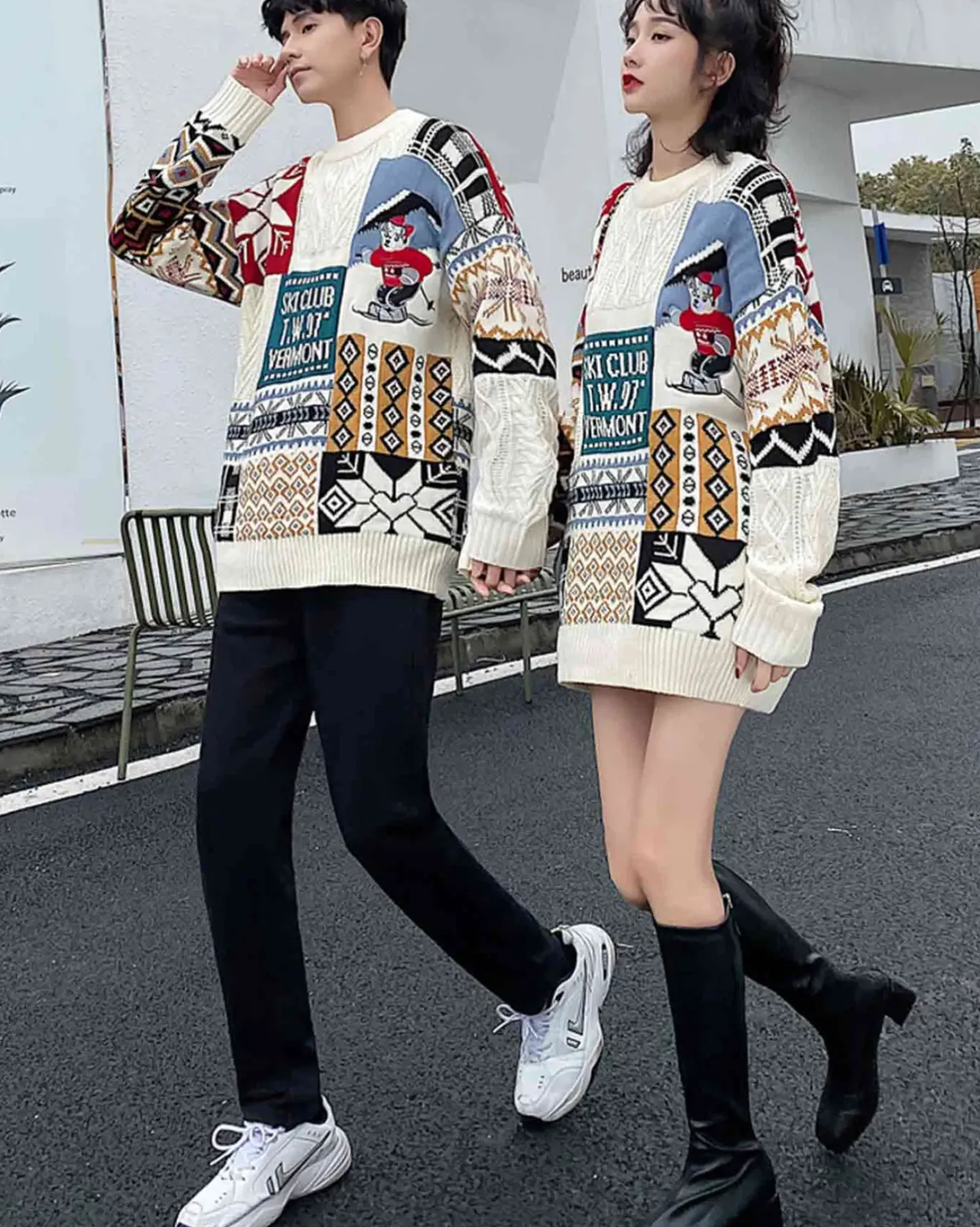 Loose-Cut Colorblock Crew Jumper