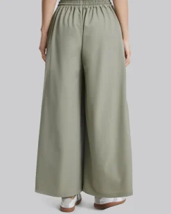 Wide Leg Pleated Pants